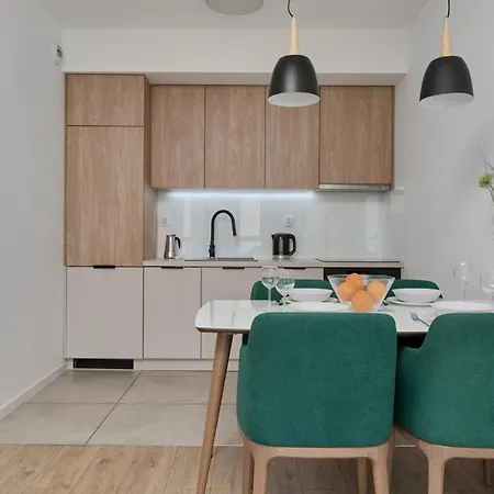 Stylish Na Grobli With Balcony By Renters * Wrocław