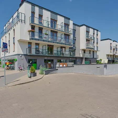 Stylish Na Grobli With Balcony By Renters Apartman Wrocław