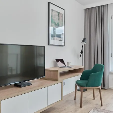 Stylish Na Grobli With Balcony By Renters Apartman