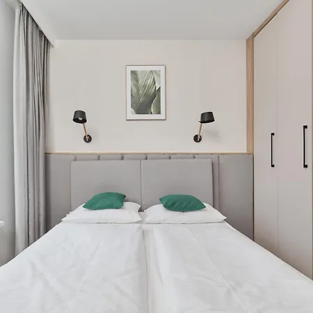 Stylish Na Grobli With Balcony By Renters Breslavia