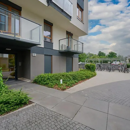 Stylish Na Grobli With Balcony By Renters * Breslavia