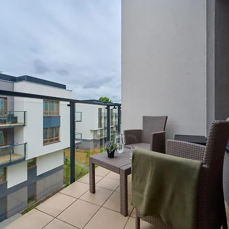 Stylish Na Grobli With Balcony By Renters Breslavia