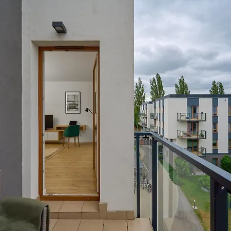 Stylish Na Grobli With Balcony By Renters Breslavia